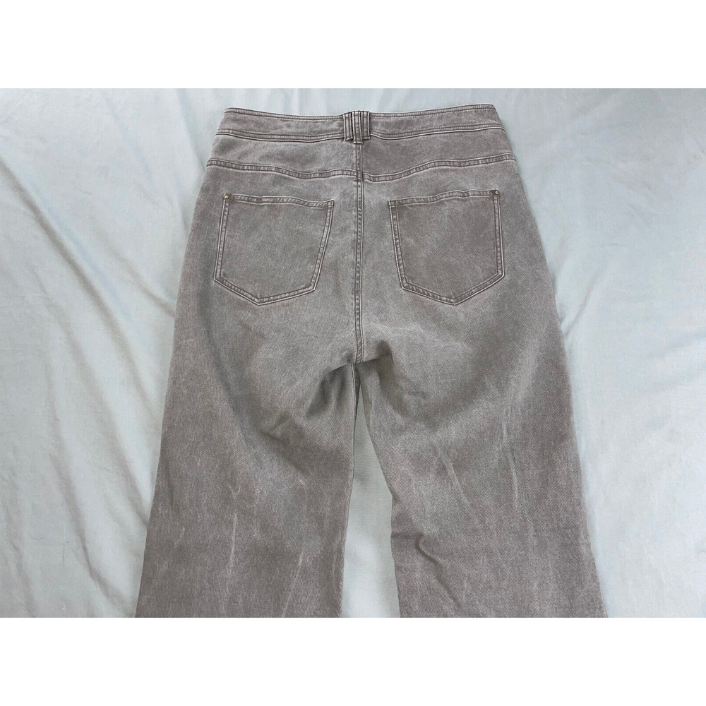 Pilcro and the Letterpress The Icon Flare Leg Casual Pants. Washed Gray, 28. GUC - Picture 7 of 7